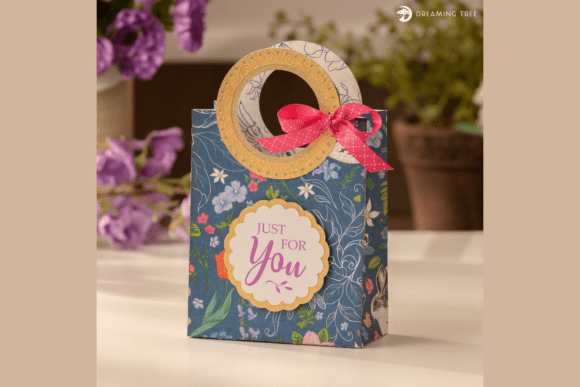 Sweet Moments Favor Box SVG: Elegant Party Favors